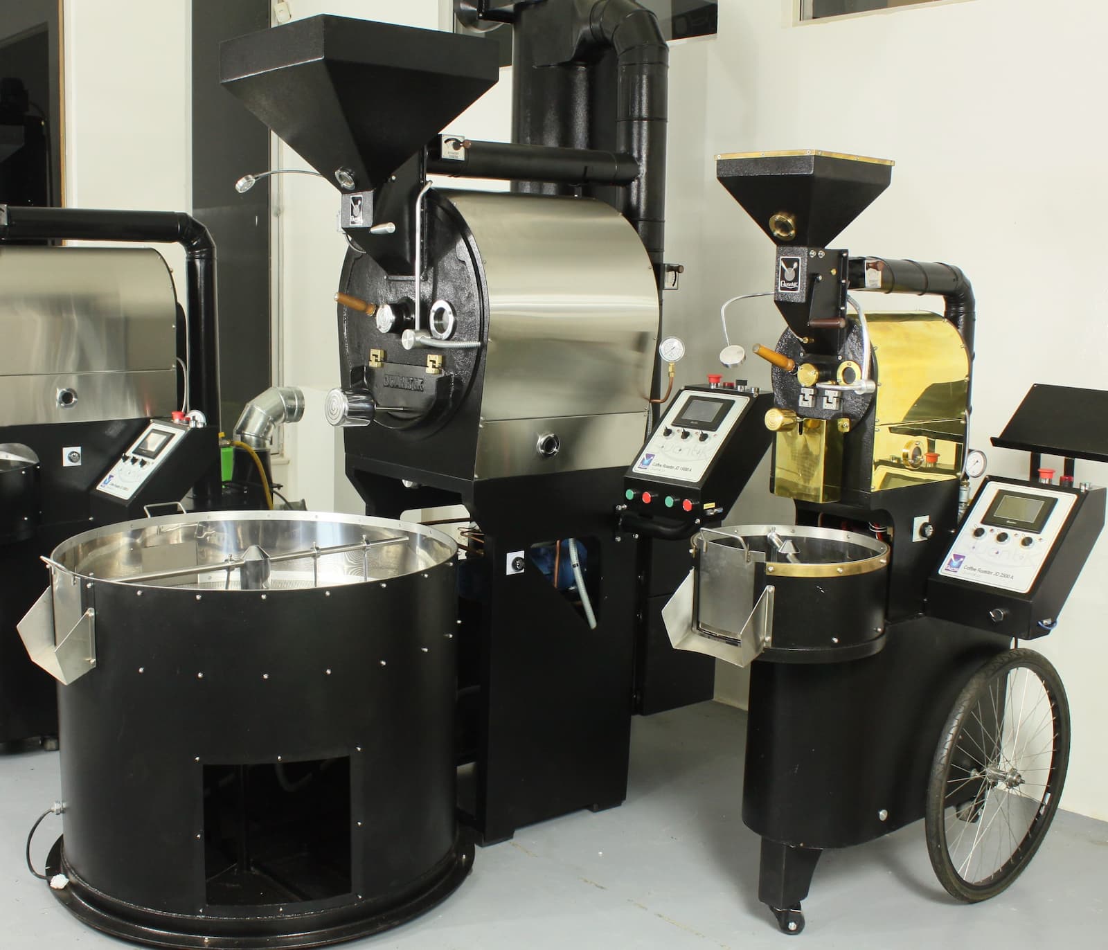 Coffee roaster machine